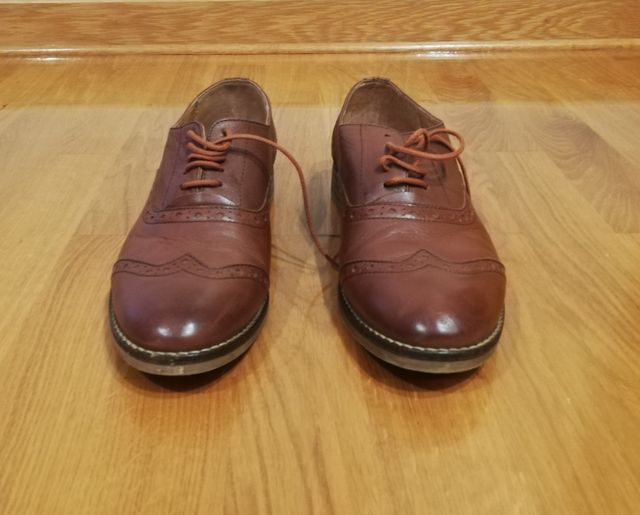 Zapatos marrones