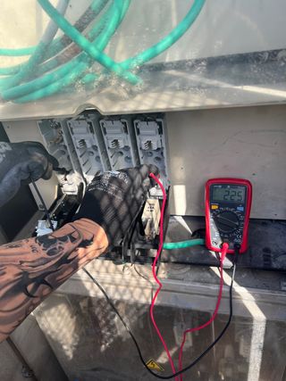 Anunció Electrisidad Valencia