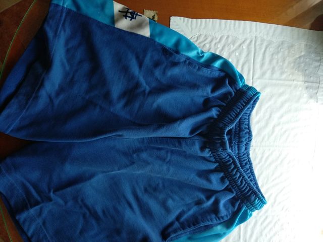 Pantalón chándal corto colegio consolac