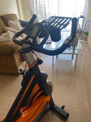 Bicicleta estatica PRECIO NEGOCIABLE - COMO NUEVA