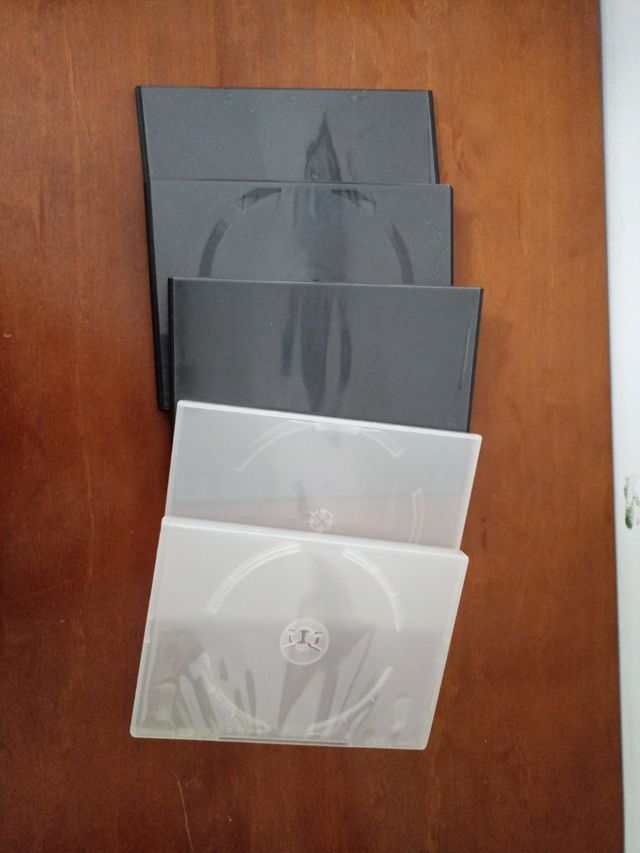 Fundas y estuches para cd y dvd