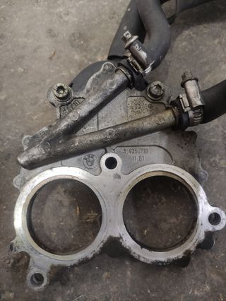 Espaciador colector admisión BMW E36 1.6