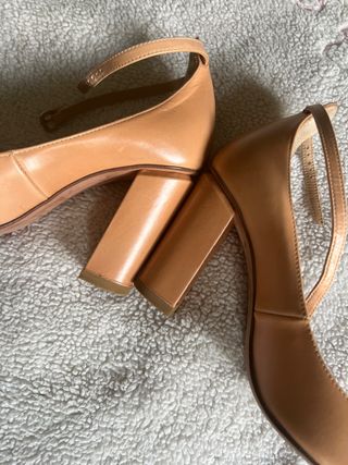 tacones pulsera maquillaje Uterque nuevos