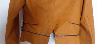 Cazadora de polipiel