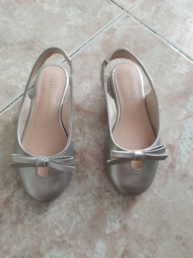 MANOLETINAS ABIERTAS DORADAS LEFTIES 