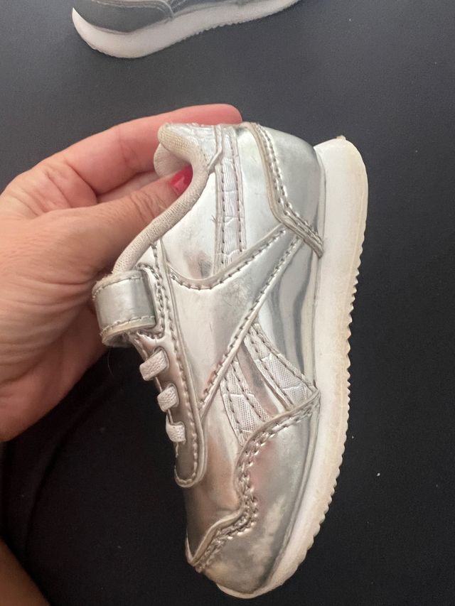 zapatillas deportivas Reebok talla 19,5