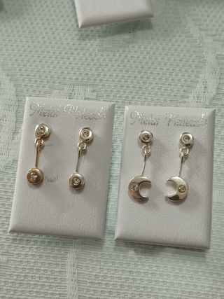 Pendientes metal plateado
