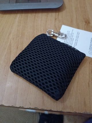 Monedero negro malla 