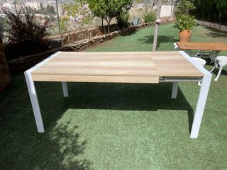 Mesa salon extensible
