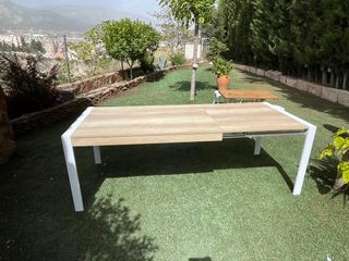 Mesa salon extensible