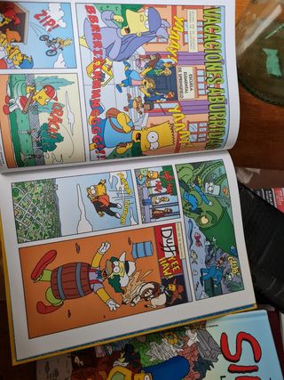 Lote 3 cómics los Simpson