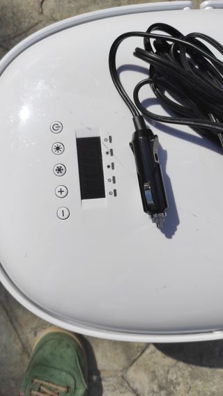 Nevera Portátil Coche INTEY Frío/calor