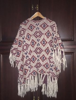 Chaqueta / poncho estampado 