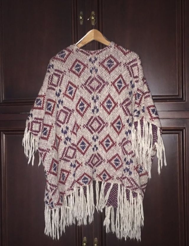 Chaqueta / poncho estampado