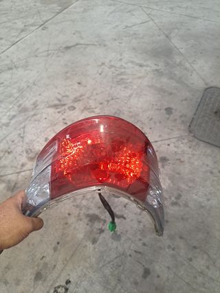 Piloto trasero kymco agility