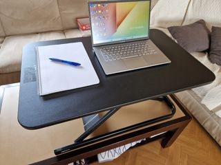 Mesa elevador ordenador