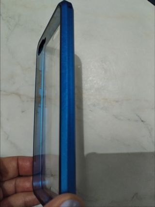 Custodia magnetica per cellulare