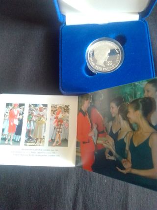 MONEDA DE PLATA CONMEMORATIVA ROYAL MINT DE DIANA.
