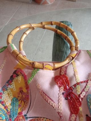 Bolso de tela con azas de bambu