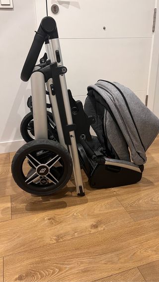 Carricoche dos piezas gris Bebecar