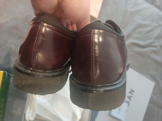 HOGAN DE PIEL ORIGINALES T  41 150€