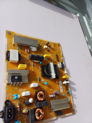 FUENTE DE ALIMENTACIÓN