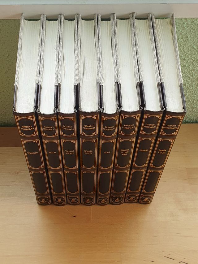 "Grandes personajes", editorial Labor.