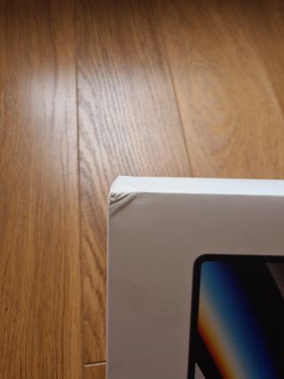Caja MacBook Pro 16