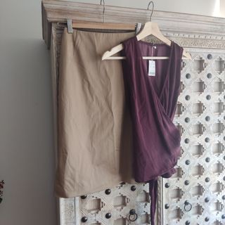 Conjunto falda y blusa