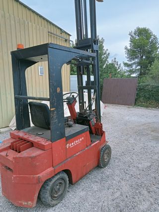 carretilla  linde elevadora. gasoil   