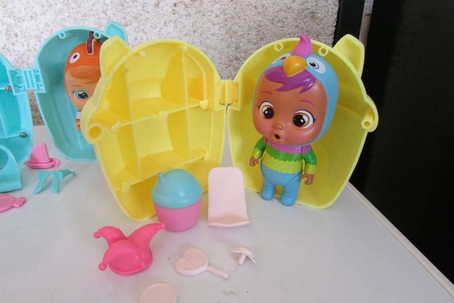 Pack 3 Bebés Llorones con casitas y complementos