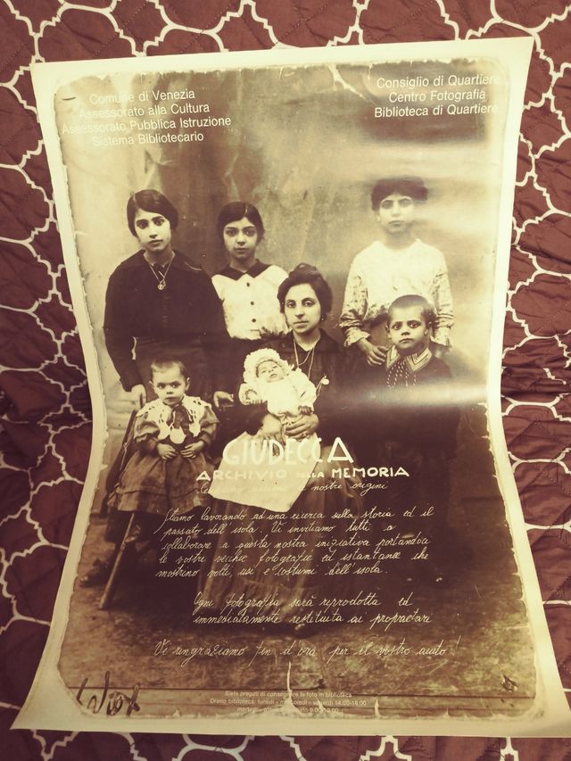 Vecchia locandina vintage