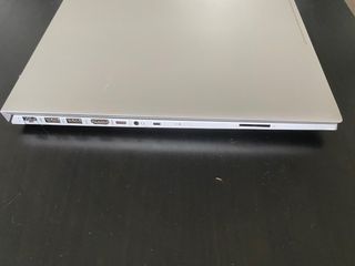 Portatil LG Envy 17"FULLHD/16GB Ram/i7/SSD1.2TB