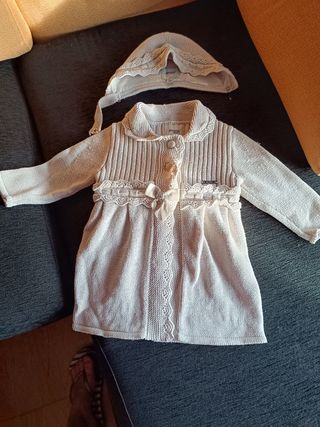 Abrigo tricot niña talla 12 meses