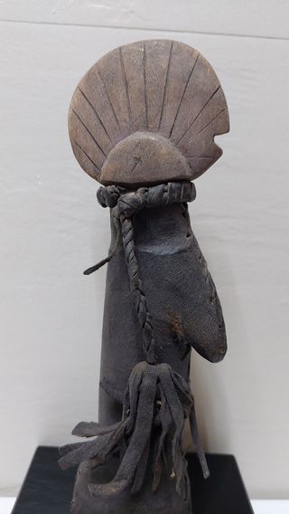 Muñeca MOSSI de Burkina forrada cuero