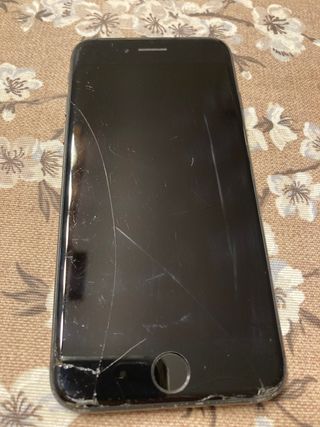 Apple iPhone 7 32GB (model A1778)