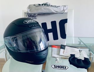 Vendo casco SHOEI NXR negro mate