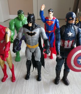 Superheroes figuras Marvel