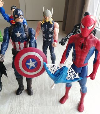 Superheroes figuras Marvel