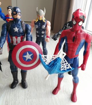 Superheroes figuras Marvel