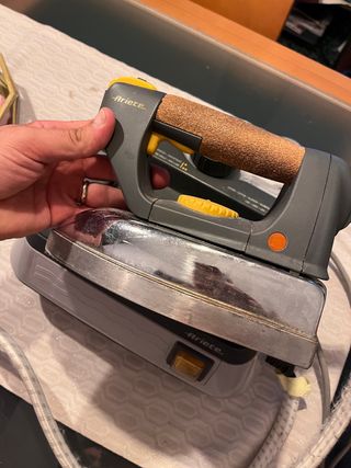 Centro de planchado Ariete