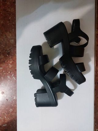 Sandalias tipo mustang