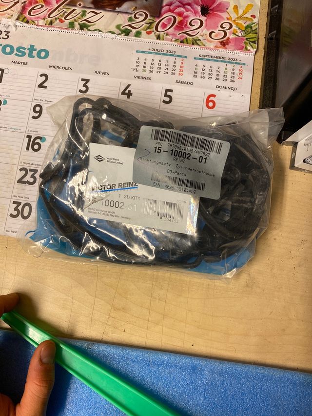 Guarnizione del coperchio del bilanciere BMW