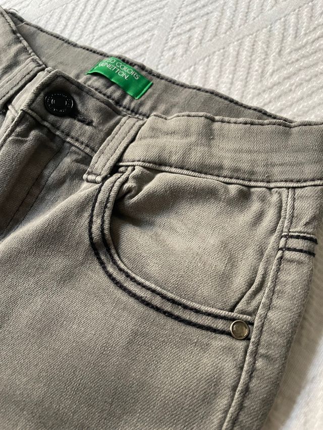 Vaqueros grises Benetton talla L 8-9 años