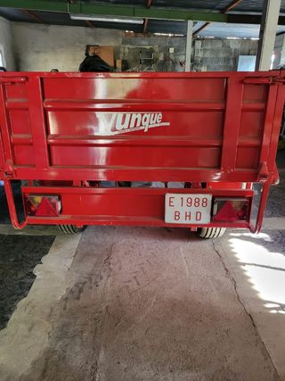 remolque para almendras olivas leña  granja