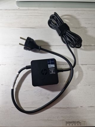 Cargador portátil HP 65W usb-c