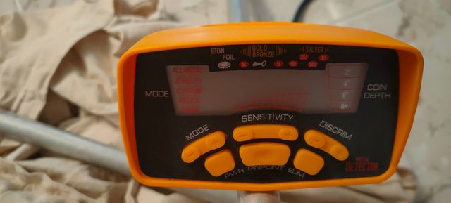 Detector metales MD 6250