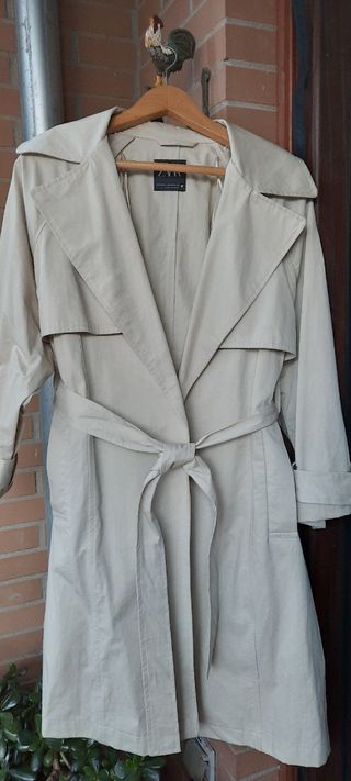 Gabardina Zara- NUEVA