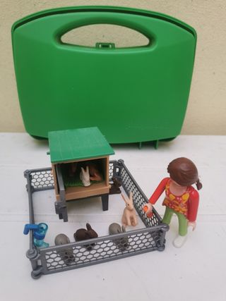 Maletin conejos playmobil