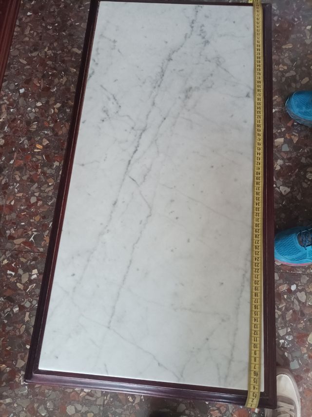 Mesa centro de madera y marmol